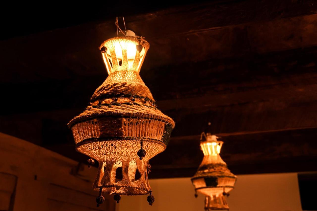 Narayana Haveli Hotel Varanasi Bagian luar foto