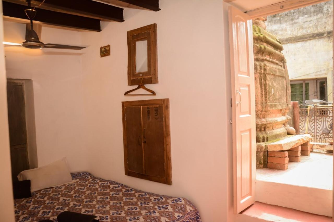 Narayana Haveli Hotel Varanasi Bagian luar foto